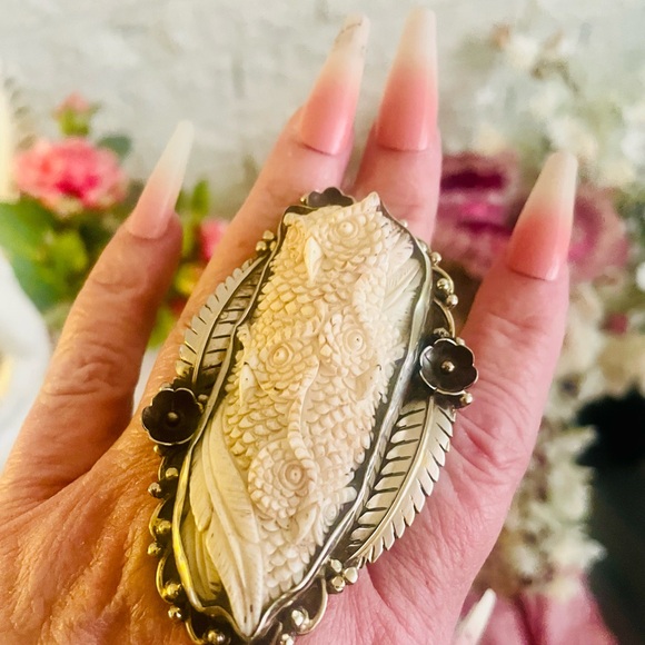 Adjustable statement ring - Picture 5 of 10